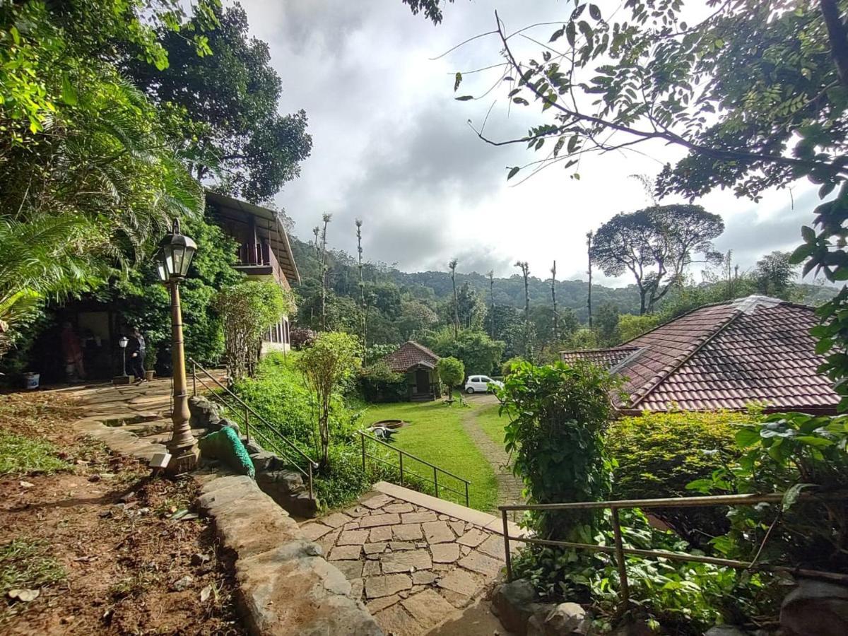 Serene Woods Villa Madikeri Luaran gambar