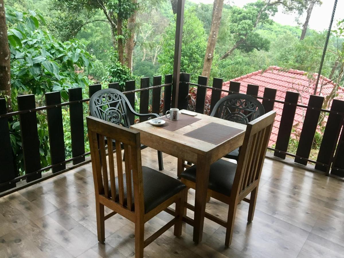 Serene Woods Villa Madikeri Luaran gambar