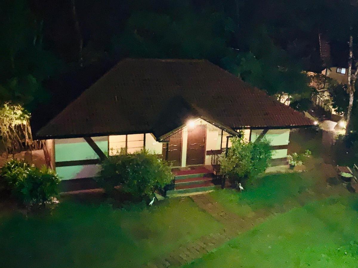 Serene Woods Villa Madikeri Luaran gambar